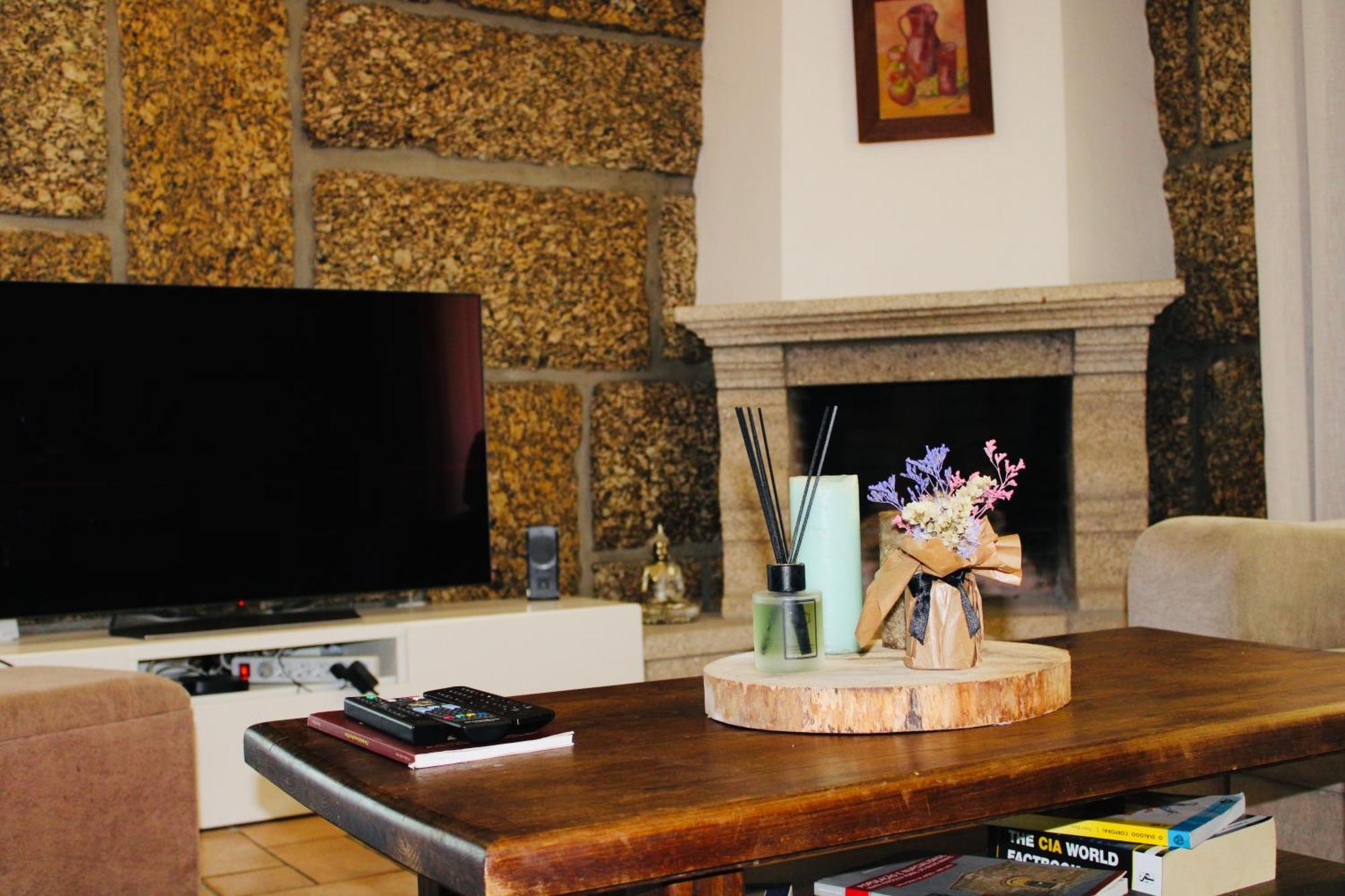 The Oak'S Wolf-Country House ฟาฟี ภายนอก รูปภาพ