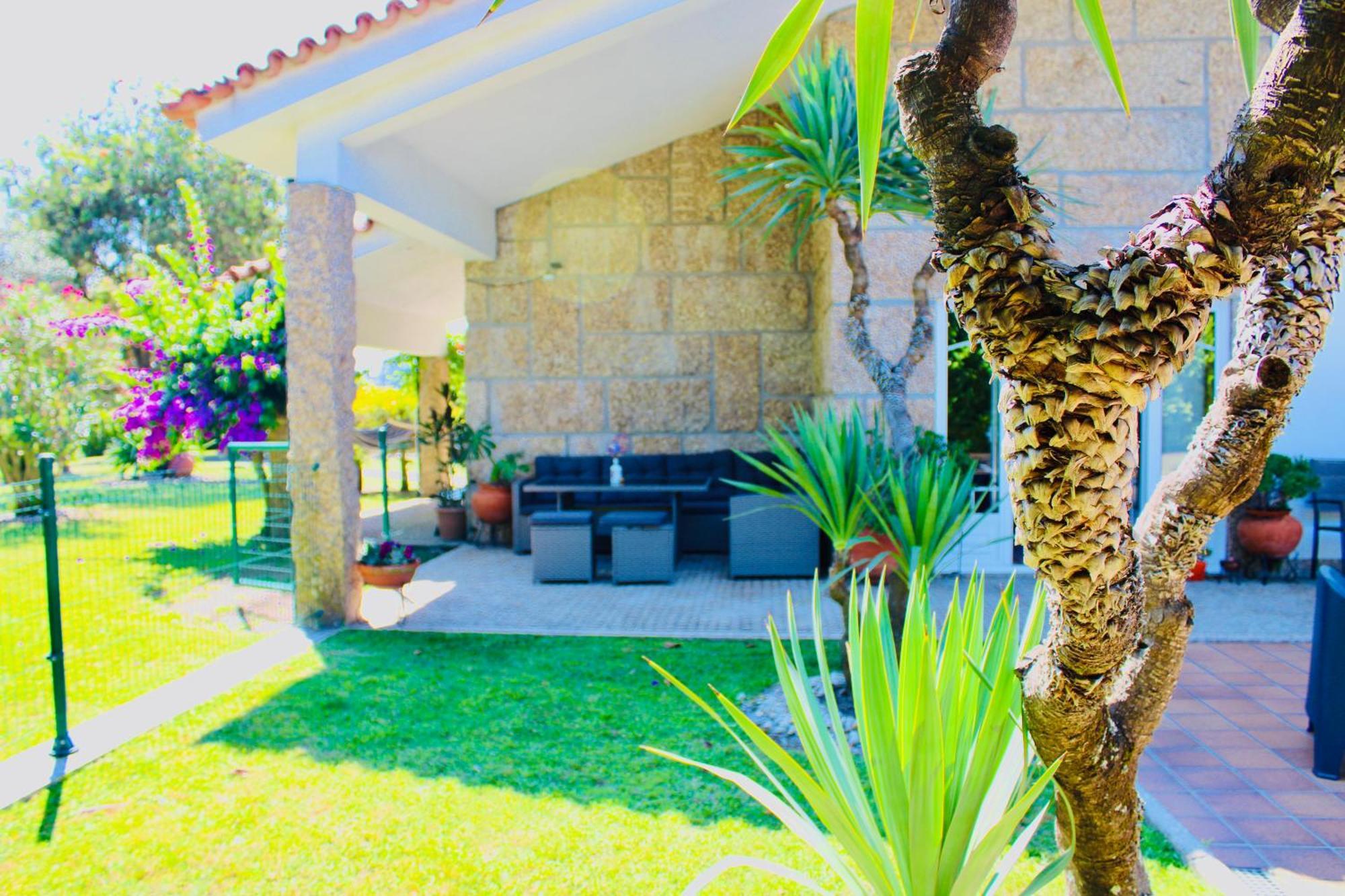 The Oak'S Wolf-Country House ฟาฟี ภายนอก รูปภาพ