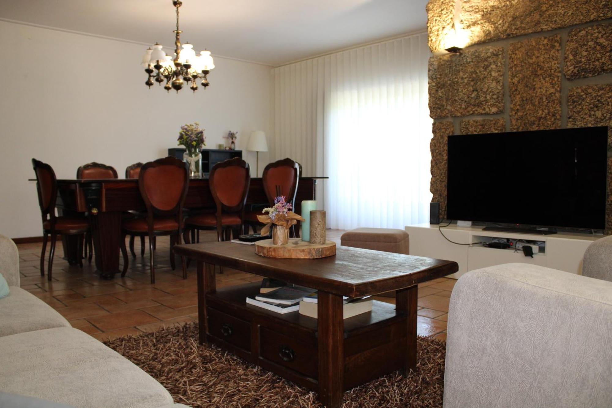 The Oak'S Wolf-Country House ฟาฟี ภายนอก รูปภาพ