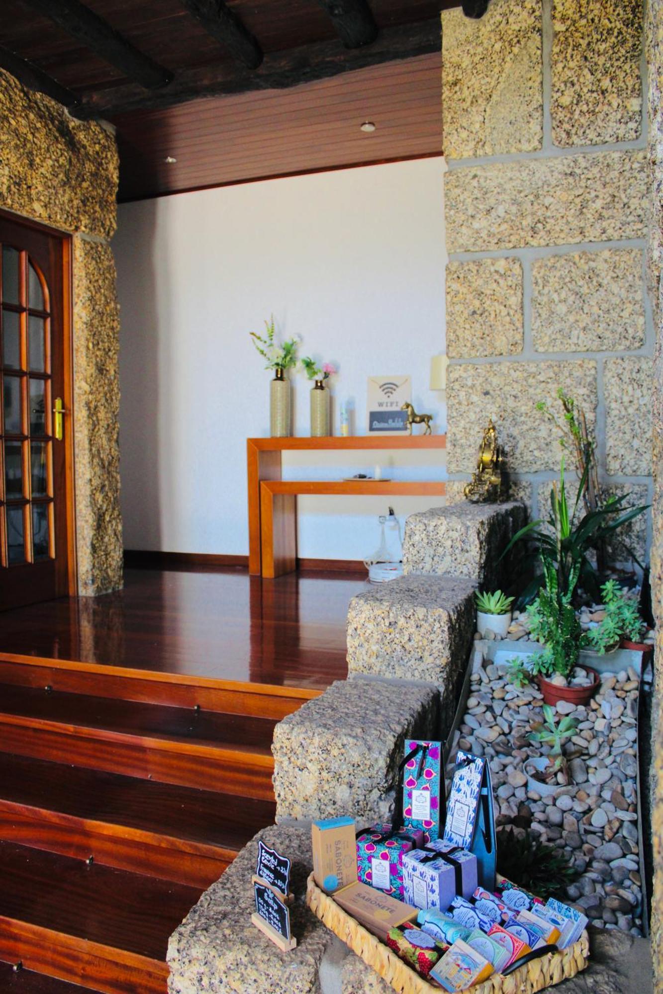 The Oak'S Wolf-Country House ฟาฟี ภายนอก รูปภาพ