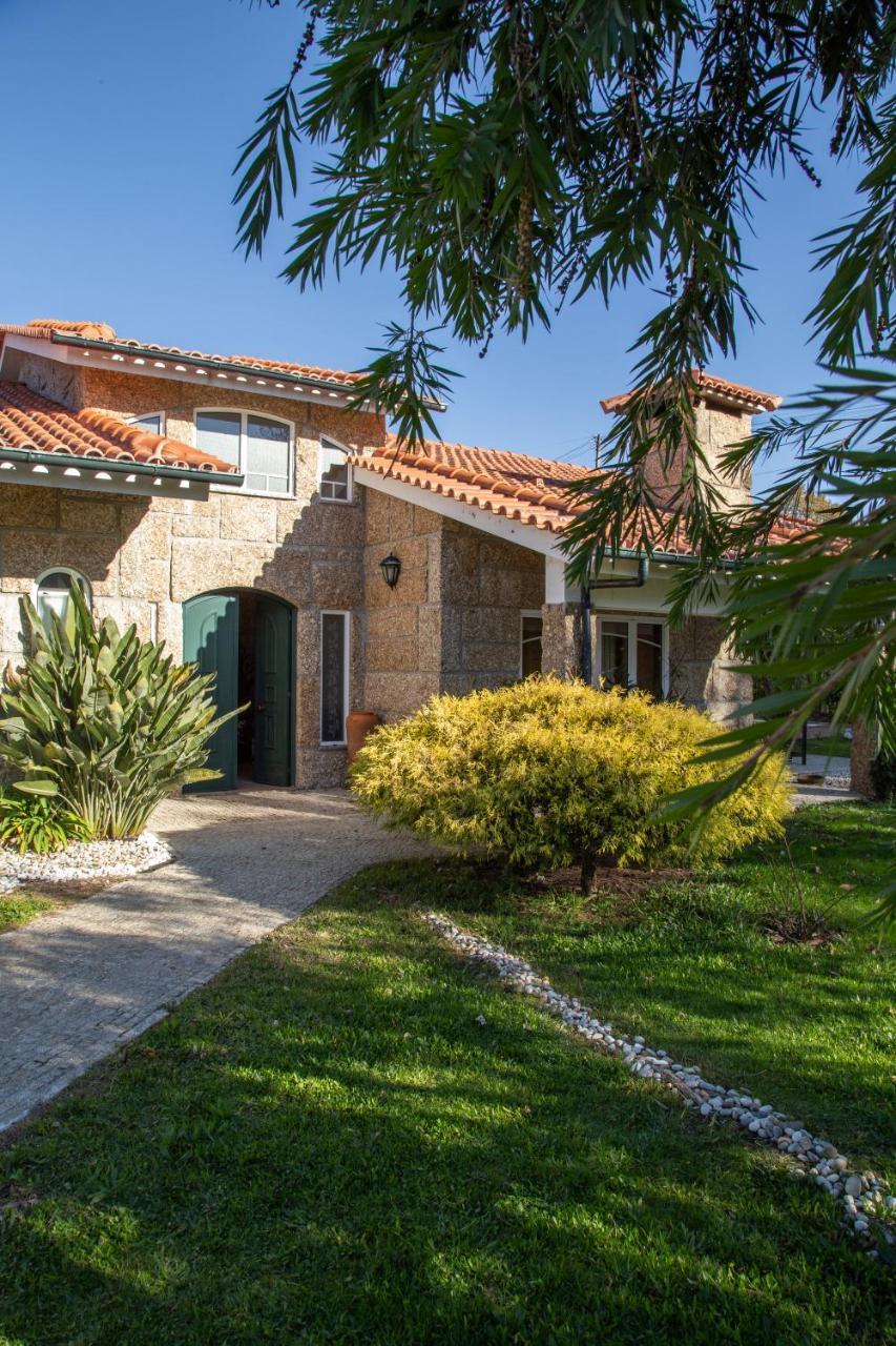 The Oak'S Wolf-Country House ฟาฟี ภายนอก รูปภาพ
